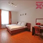 Susa 3* Prague