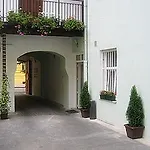 Susa Aparthotel 3*