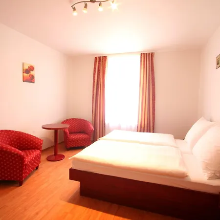 Apartahotel Susa 3*