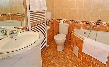 Susa Apartahotel