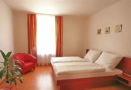 Susa Apartahotel