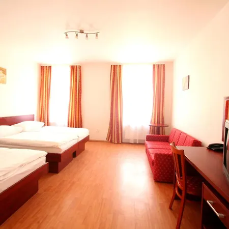 Aparthotel Susa 3*