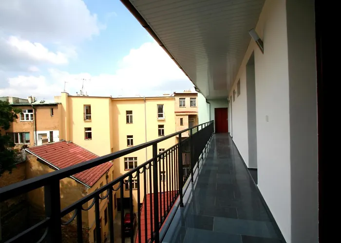 Susa Aparthotel 3*