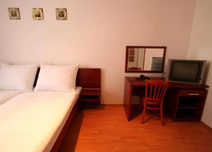 Aparthotel Susa Praag