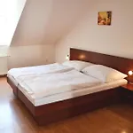 Susa 3*