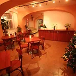 Susa 3* Praga
