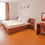 Susa Praga
